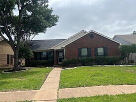 4605 Freeman Dr in The Colony, TX - Building Photo