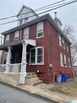 513 Spruce St in Easton, PA - Building Photo