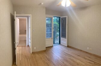 2273 Fox Hills Dr, Unit 2273 Fox Hills Dr in Los Angeles, CA - Building Photo - Building Photo