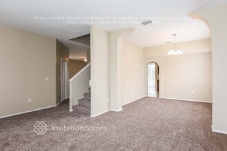 11109 Whittney Chase Dr in Riverview, FL - Foto de edificio - Building Photo