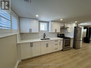 69 McAllister Rd in Toronto, ON - Building Photo - Building Photo