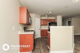 4663 Chapel Ridge Dr, Unit 85-301 in Greensboro, NC - Foto de edificio - Building Photo