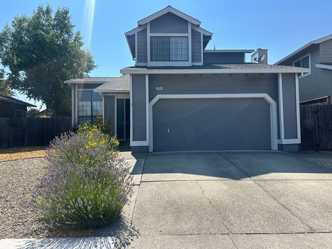 property at 2451 Pinercrest Dr