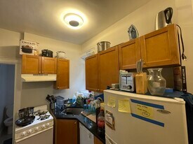 79 Gainsborough St, Unit B-3 in Boston, MA - Building Photo