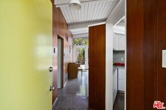 12400 Deerbrook Ln in Los Angeles, CA - Building Photo - Building Photo