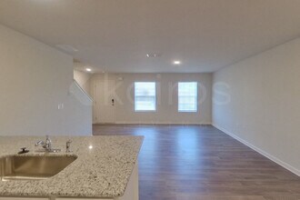 520 Ivy Brook Way in Macon, GA - Building Photo - Building Photo