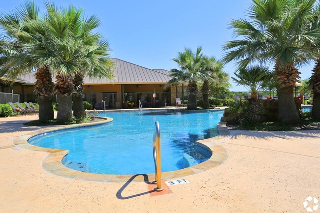 The Palmera on 3009 in Schertz, TX - Foto de edificio - Building Photo