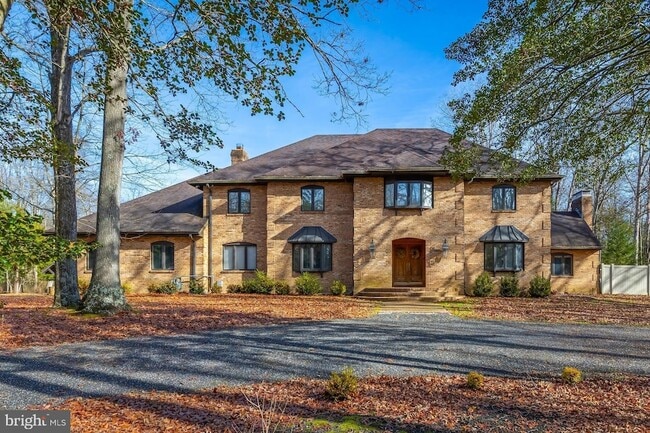 property at 1322 Commissioners Rd