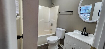 1535 Warnke Rd NW, Unit I in Cullman, AL - Building Photo - Building Photo