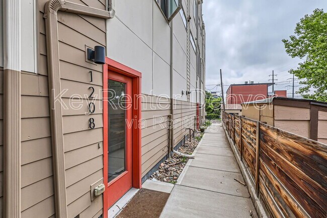 1208 Perry St in Denver, CO - Building Photo - Building Photo