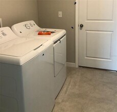 6765 Emerald Spring Loop in New Port Richey, FL - Building Photo - Building Photo