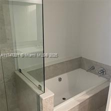 488 NE 18th St, Unit # 2606 in Miami, FL - Building Photo - Building Photo