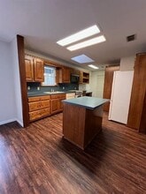 179 Chestnut St in Van, TX - Building Photo - Building Photo