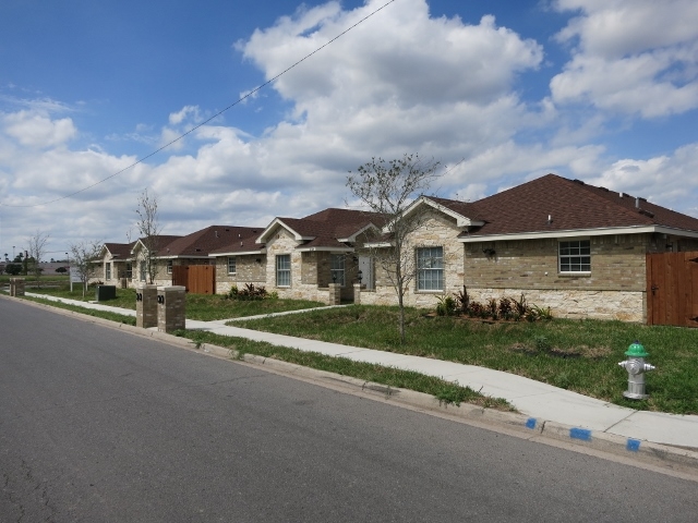 Kerria Square in McAllen, TX - Building Photo - Building Photo