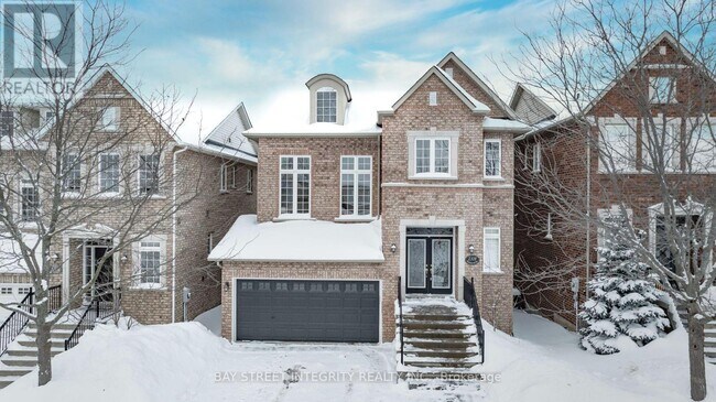 2320 Baronwood Dr in Oakville, ON - Building Photo - Building Photo