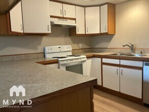 1513 Walnut St in Everett, WA - Foto de edificio - Building Photo