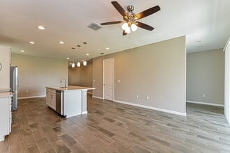 281 Alford Dr in Davenport, FL - Building Photo - Building Photo