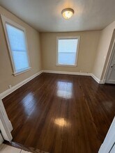 2402-2404 S 10th St in Omaha, NE - Building Photo - Building Photo