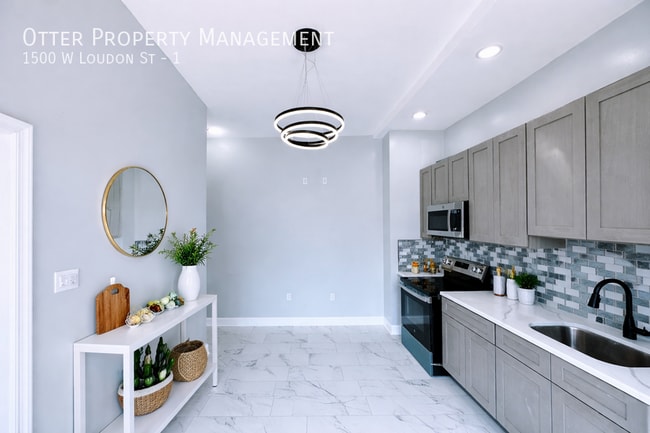 property at 1500 W Loudon St