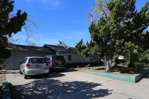 Regency Arms in El Cajon, CA - Building Photo - Building Photo