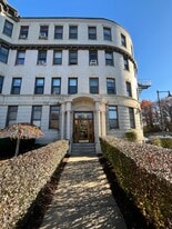 1880 Commonwealth Ave, Unit #1 in Boston, MA - Building Photo