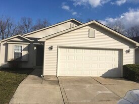 3235 Keystone Lakes Way in Indianapolis, IN - Building Photo