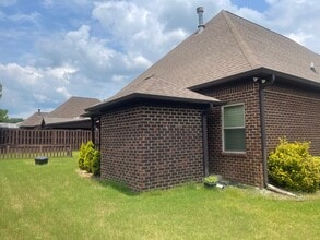 316 Meadow Way in Jasper, AL - Building Photo - Building Photo