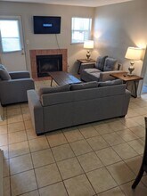 502 W Green St in Urbana, IL - Building Photo - Building Photo