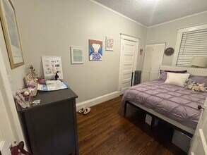1855 Beacon St, Unit 1 in Brookline, MA - Building Photo - Building Photo