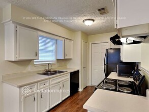 16915 Bally Castle Dr in Houston, TX - Building Photo - Building Photo