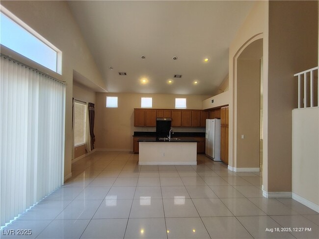 340 Tayman Park Ave in Las Vegas, NV - Building Photo - Building Photo