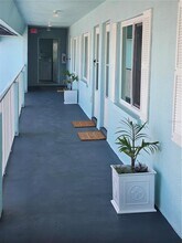 350 73rd Ave in St Pete Beach, FL - Building Photo - Building Photo