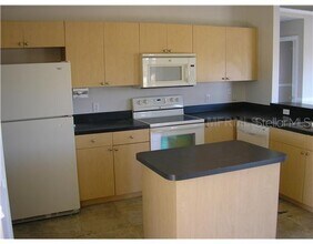 223 Grouper Ct in Poinciana, FL - Building Photo - Building Photo