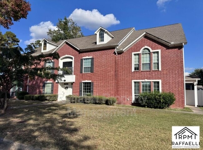 property at 6 Fernwood Dr