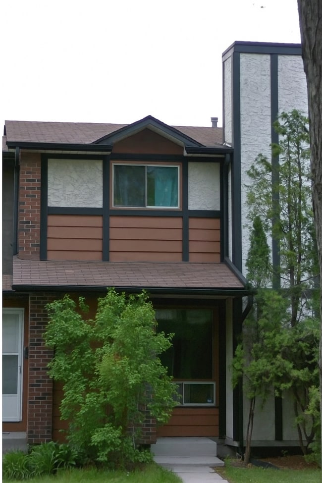 property at 29 Laurel Leaf Ln