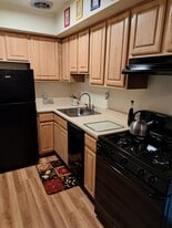 Hickory Woods in Westland, MI - Building Photo