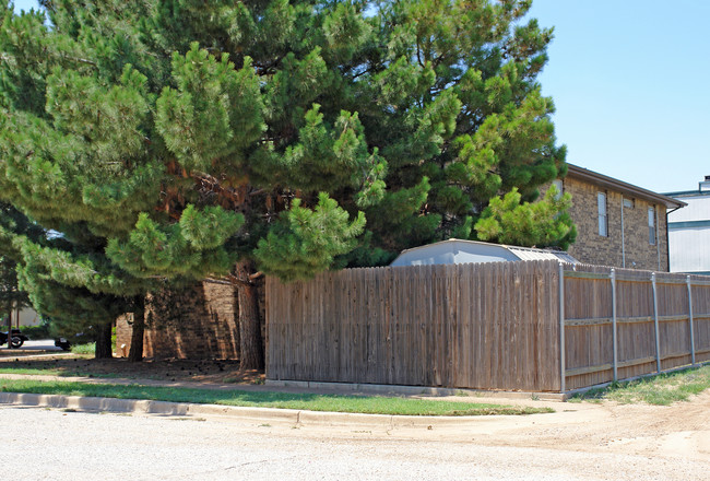 7407 Avenue X in Lubbock, TX - Building Photo - Building Photo