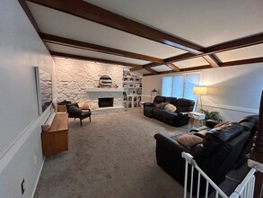 6001 Heywood Cove in Fort Wayne, IN - Building Photo - Building Photo