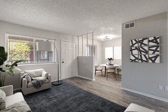 Crossings at Sixty Six in Tulsa, OK - Building Photo - Building Photo