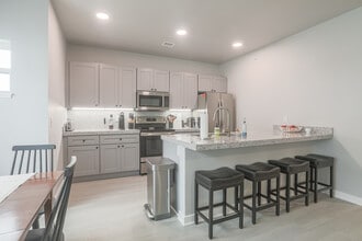 Oak Shore Commons in Williamsburg, MI - Building Photo - Interior Photo