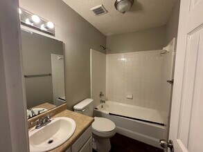 2365 Parrot Ln in Tallahassee, FL - Building Photo - Building Photo