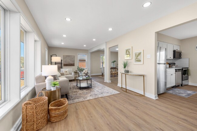 1210 Gahan Dr in Florissant, MO - Building Photo - Building Photo