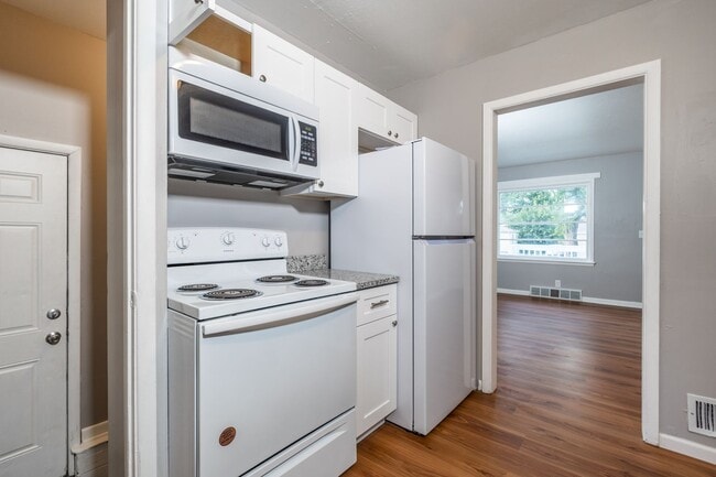 property at 5917 Sahler St