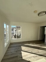 1817 S La Brea Ave, Unit 1817 Apartamentos