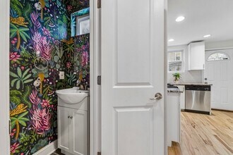 2117 Titan St in Philadelphia, PA - Building Photo - Building Photo