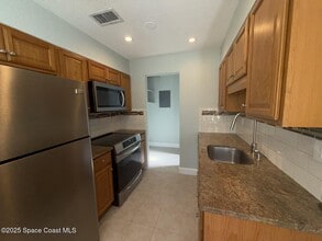 310 Oleander Pl in Titusville, FL - Building Photo - Building Photo
