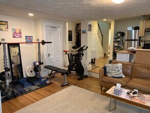 28 Cherry St in Somerville, MA - Building Photo - Building Photo