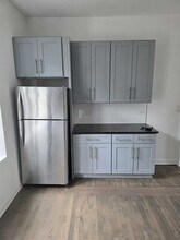 2611 S Troy St in Chicago, IL - Building Photo - Building Photo