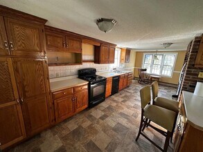 51 Church St, Unit 220 in Lincoln, NH - Building Photo - Building Photo