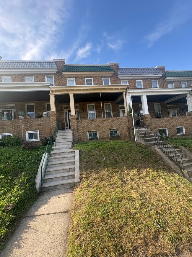 property at 2906 Presbury St